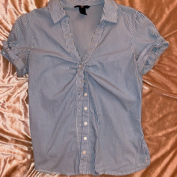 H&M Blue and White Striped Button-Up Collared Blouse - Picture 1 of 4
